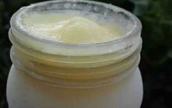 蜂王漿變質(zhì)是什么樣子的? 蜂王漿