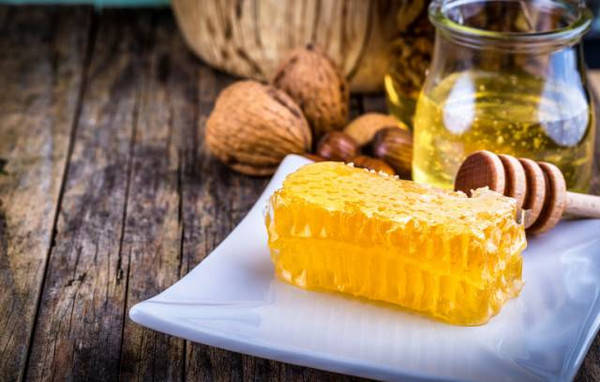 常見蜂蜜有多少種類（附帶我國(guó)常見的24種蜂蜜）