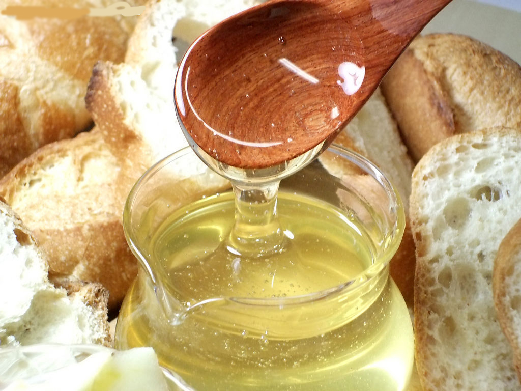 刮蜜后蜜蜂多久能恢復(fù)（割蜜后蜜蜂多久才正常進(jìn)粉）