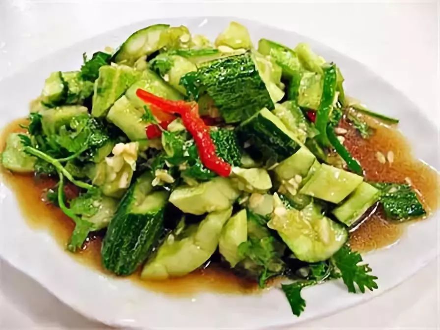 黃瓜的英文是什么(黃瓜英文的讀法和例句) 黃瓜的英文是什么(黃瓜英文的讀法和例句)