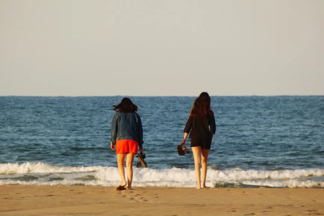 最舒服的關系不是三觀相同，而是......（人和人之間最舒服的關系是共性和吸引）