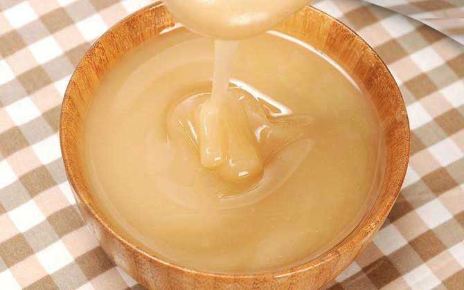 東北黑蜂椴樹(shù)雪蜜是涼性的嗎（椴樹(shù)蜜是熱性還是涼性）